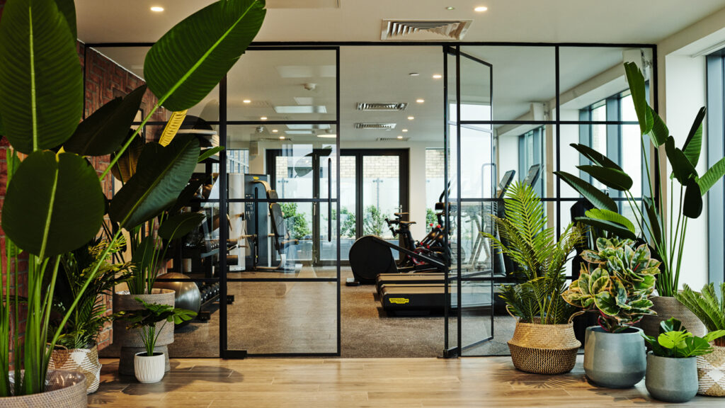 3 Bedroom Flats to Rent in Southall UNCLE