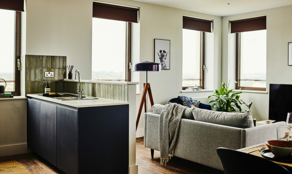 3 Bedroom Flats to Rent in Wembley, North London UNCLE