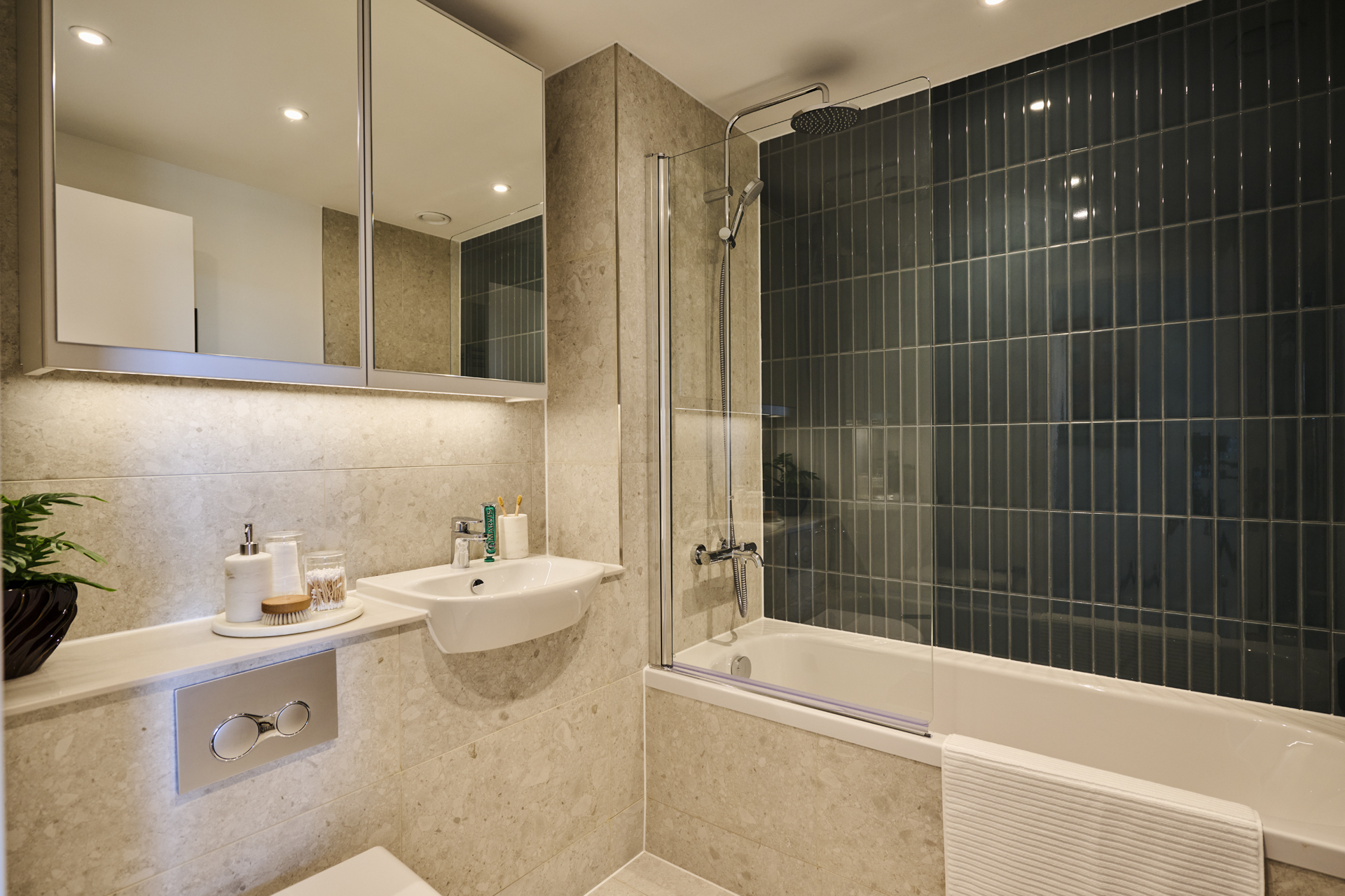 UNCLE Leeds 2 - 2 Bedroom Showflat