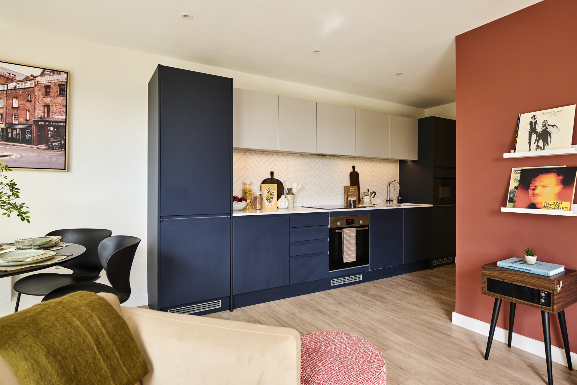 UNCLE Leeds 2 - 2 Bedroom Showflat