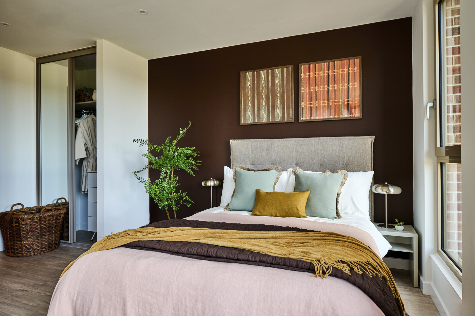 UNCLE Leeds 2 - 2 Bedroom Showflat